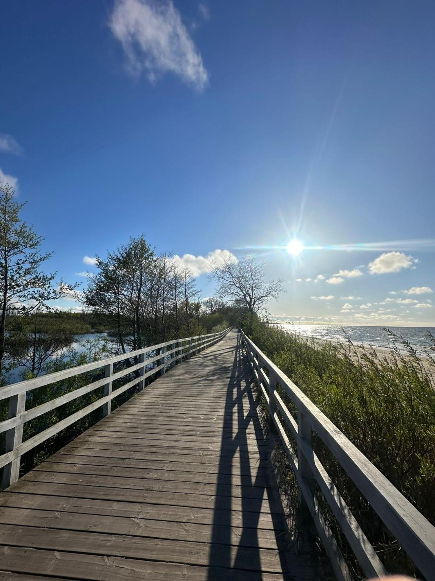 4Summer Kolobrzeg Apartamenty White Blue Sauna & Fitness & Parking 100 Metrow Do Pieknej Szerokiej Piaszczystej Plazy, Wspanialy Widok Z Duzego Tarasu! 100 Meter Zu Einem Schoenen Breiten Sandstrand, Herrliche Aussicht Von Einer Grossen Terrasse! Buitenkant foto