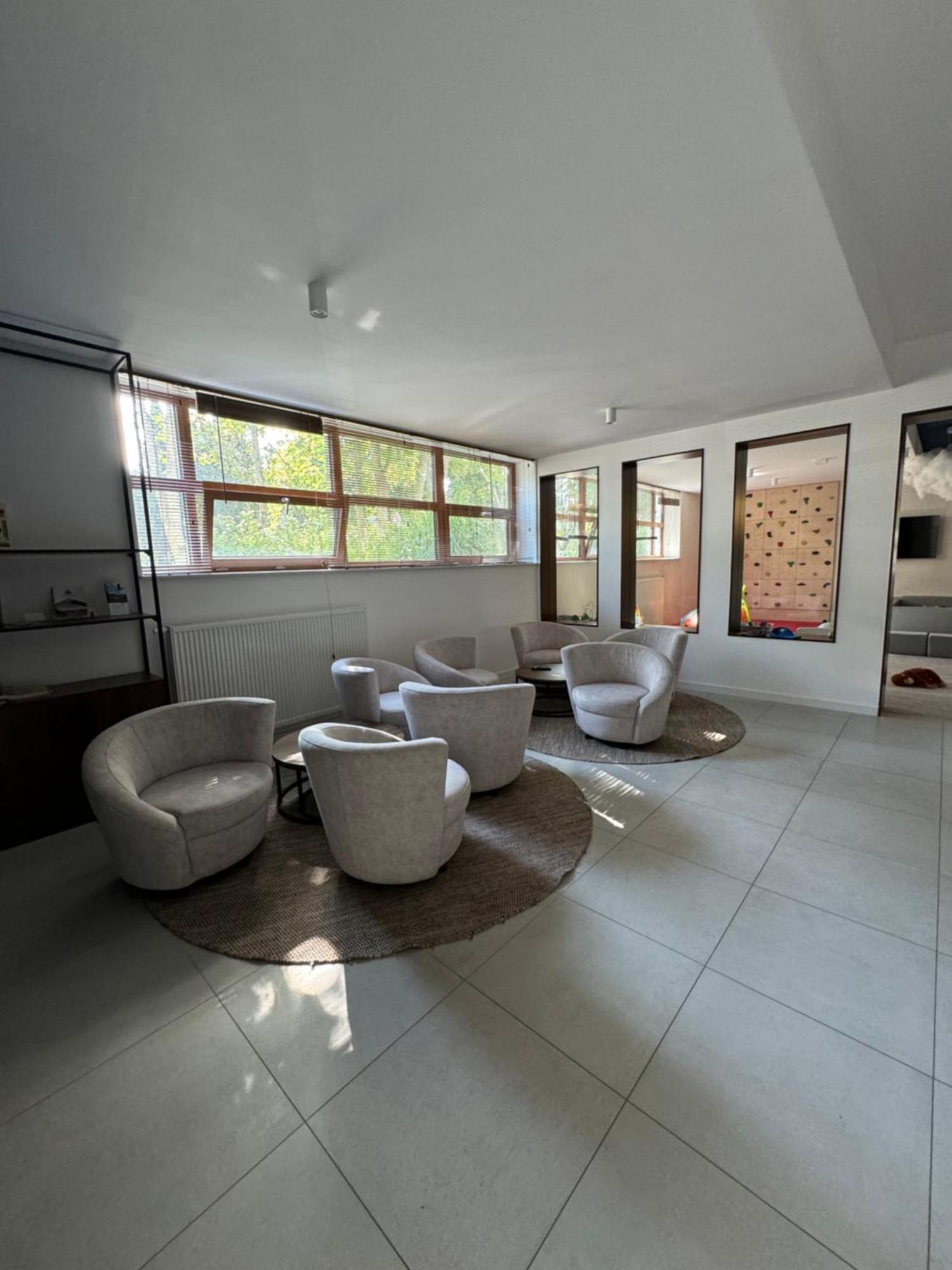 4Summer Kolobrzeg Apartamenty White Blue Sauna & Fitness & Parking 100 Metrow Do Pieknej Szerokiej Piaszczystej Plazy, Wspanialy Widok Z Duzego Tarasu! 100 Meter Zu Einem Schoenen Breiten Sandstrand, Herrliche Aussicht Von Einer Grossen Terrasse! Buitenkant foto